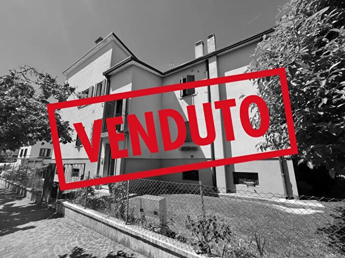 Appartamento trilocale in vendita in Via Giuseppe Garibaldi, San Michele Al Tagliamento