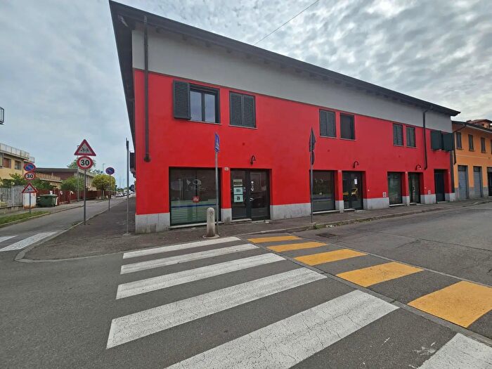 Appartamento trilocale in vendita in Rho