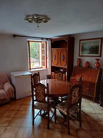 Appartamento quadrilocale in vendita in Carrara