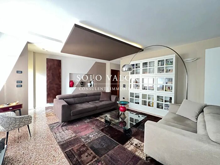 Casa quadrilocale in vendita in Vedelago