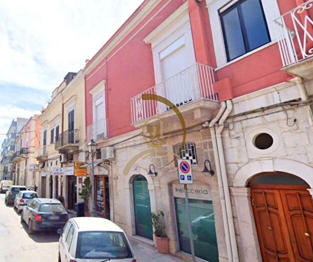 Appartamento quadrilocale in vendita in Via Gioacchino Poli, Andria