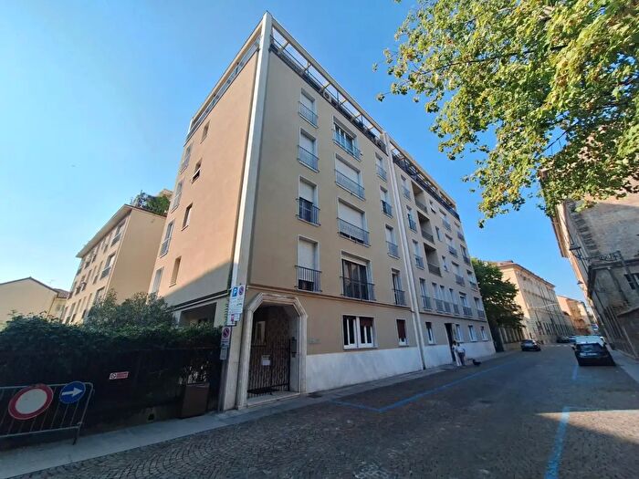 Appartamento quadrilocale in vendita in Via Mameli, Casale Monferrato