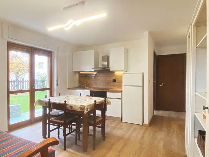 Appartamento bilocale in affitto in Via Villaggio Alpino, Sauze dOulx