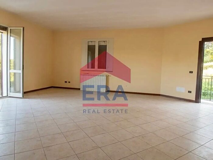 Appartamento quadrilocale in vendita in Via Luigi Biagioni, Civitella DAgliano