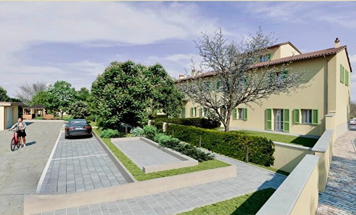 Casa con 6 locali in vendita in Pisa