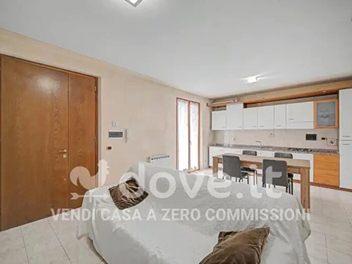 Appartamento trilocale in vendita in Via San Rocco, Rapolano Terme