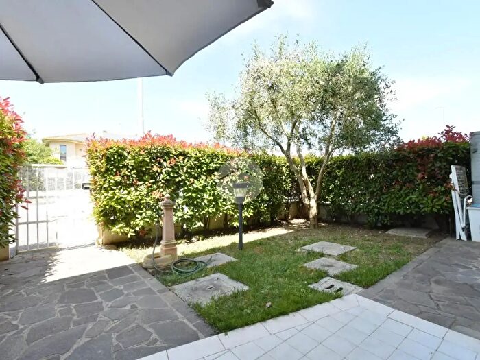 Appartamento bilocale in vendita in Via Brodolini, Santarcangelo Di Romagna