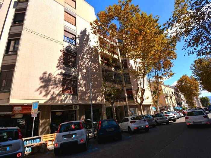 Appartamento con 5 locali in affitto in Via Santa Cecilia, San Martino, Messina