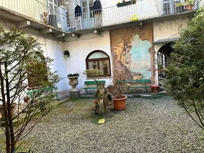 Appartamento trilocale in vendita in Via Draghetti, Varallo