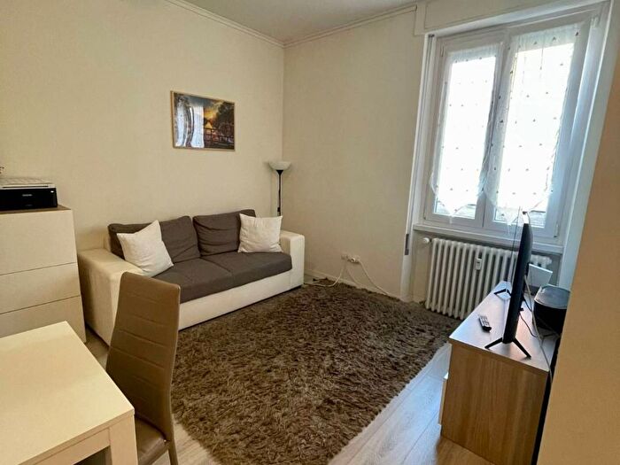 Appartamento trilocale in affitto in Cadore, Milano