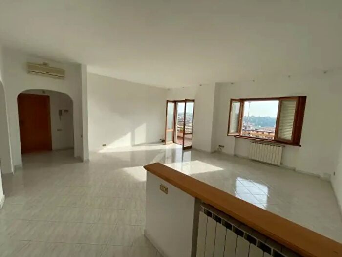 Appartamento quadrilocale in vendita in Via Benvenuto Griziotti, Roma