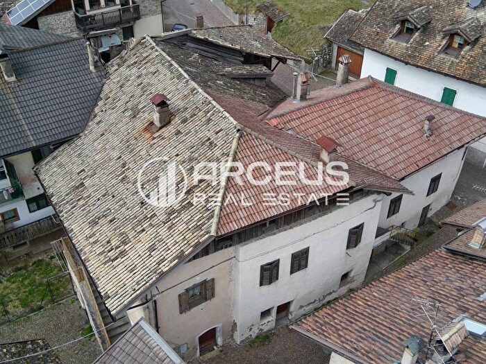 Case in Vendita e in Affitto - 2