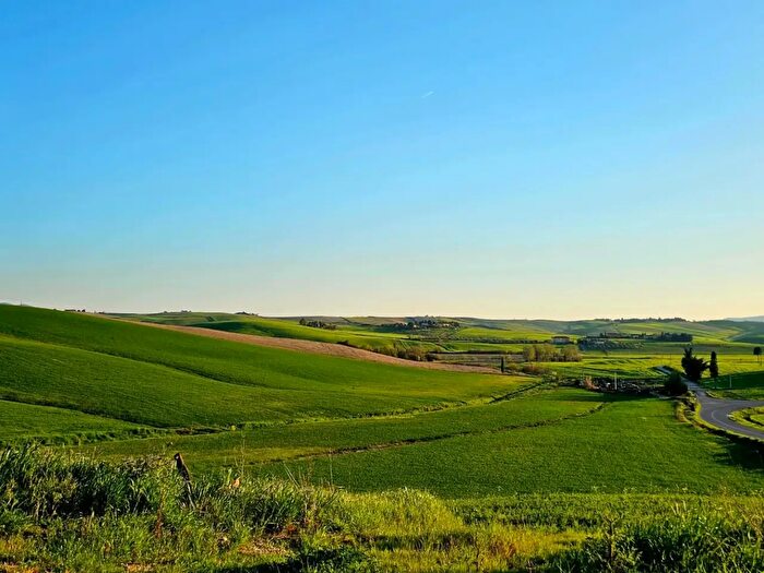 Casa con 12 locali in vendita in Ta, Crespina Lorenzana