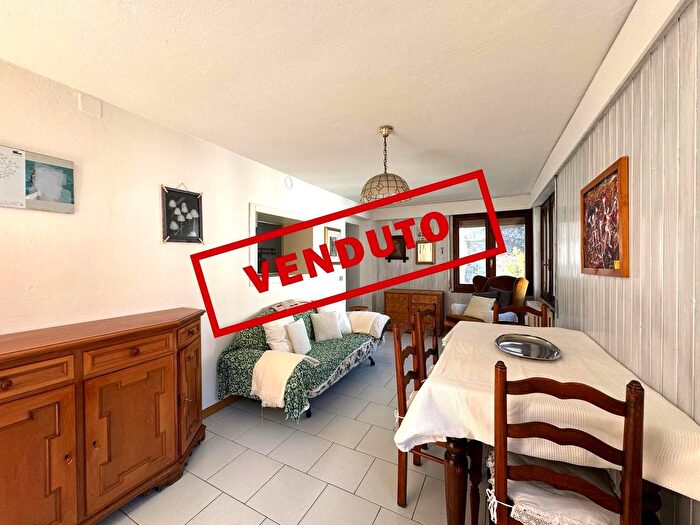 Casa quadrilocale in vendita in Via Roma, Prata Camportaccio