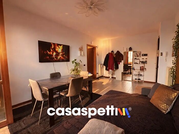 Appartamento trilocale in vendita in Via Toscana, Torrevecchia Pia