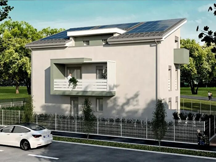 Appartamento trilocale in vendita in Via Guglielmo Marconi, Piazzola Sul Brenta