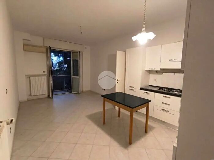 Appartamento trilocale in vendita in Via John Fitzgerald Kennedy, Lodi