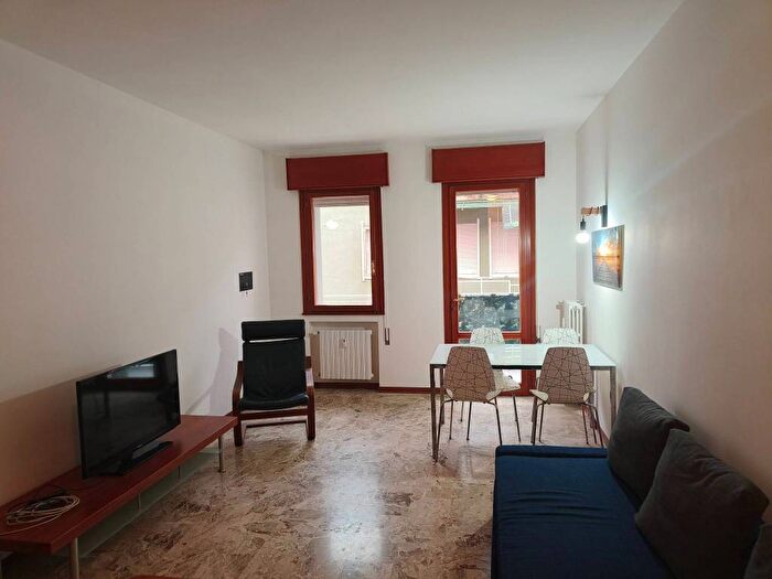 Appartamento quadrilocale in affitto in Via Giulio Cesare Scaligero, Chiesanuova, Padova