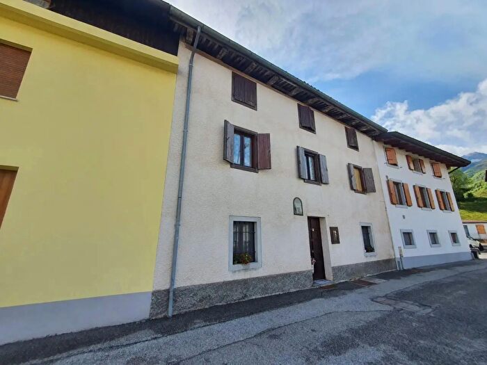 Casa trilocale in vendita in Via Cofuc, Preone