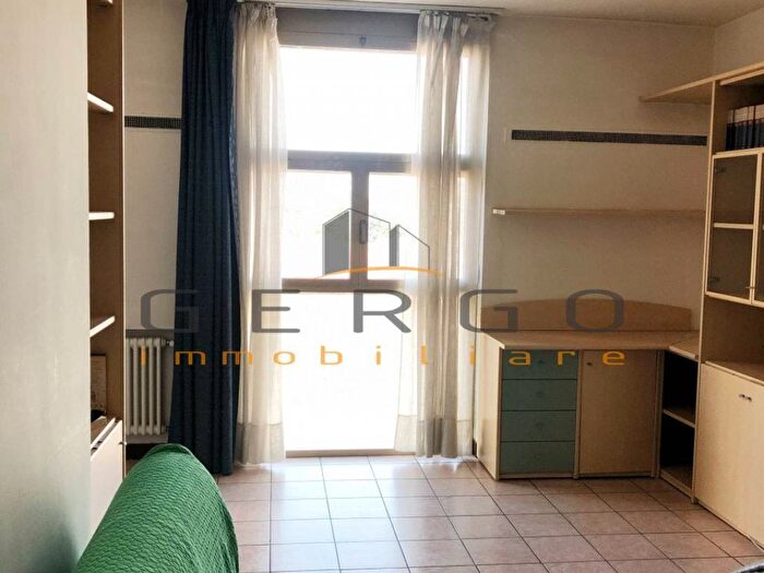 Appartamento bilocale in affitto in Largo Europa, Savonarola Ponte Molino, Padova