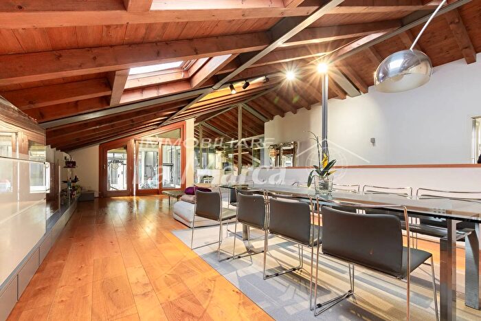 Appartamento con 8 locali in vendita in Piazza dei Signori, Treviso