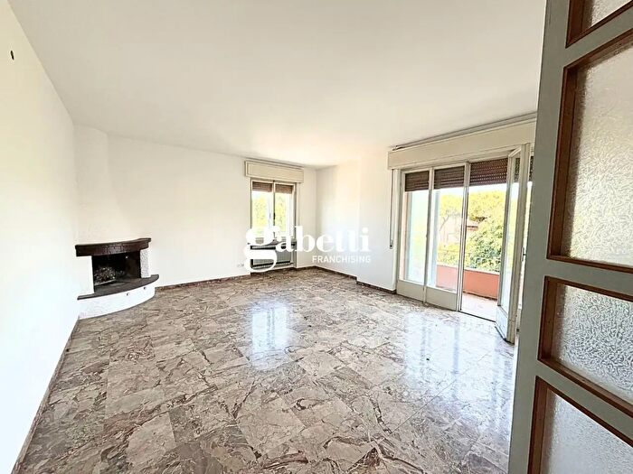 Appartamento con 7 locali in vendita in Rimini
