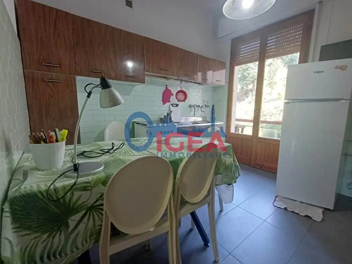 Appartamento con 7 locali in vendita in Isacane, Siena