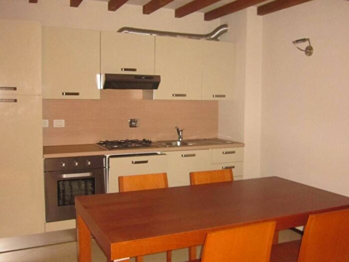 Appartamento bilocale in affitto in Via Boiardi, Centro Storico, Reggio Emilia