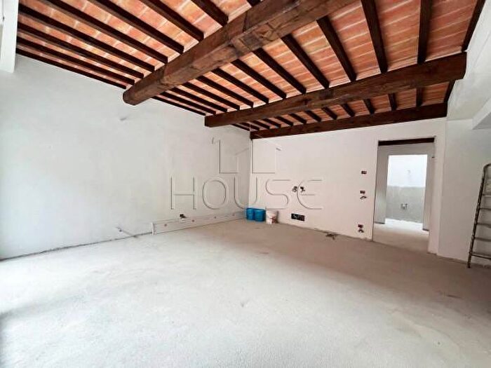 Appartamento trilocale in vendita in Via Francesco Rismondo, Arezzo