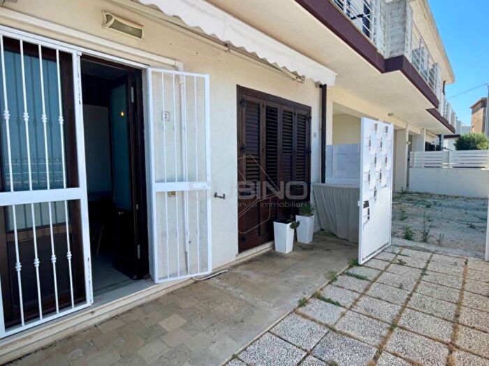 Appartamento trilocale in affitto in VIA SOMMATINO, Scala Greca Neapolis, Siracusa