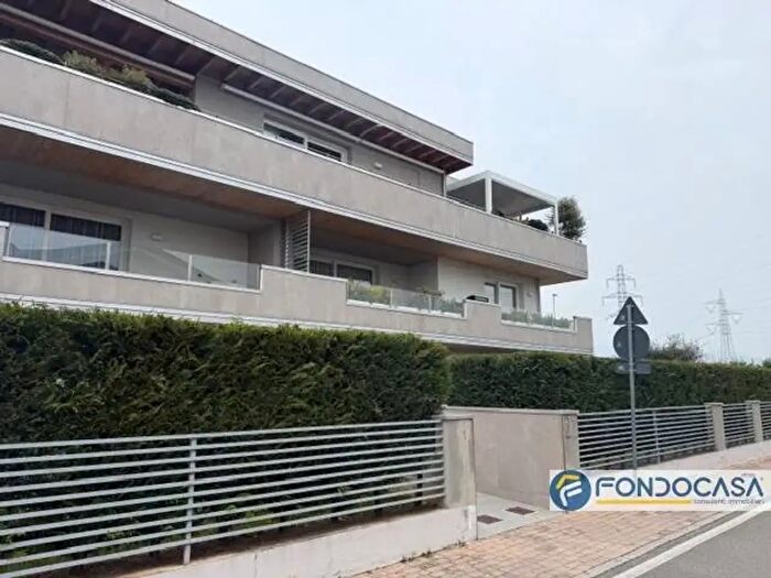 Appartamento con 5 locali in vendita in Via Carducci, Costa Di Mezzate