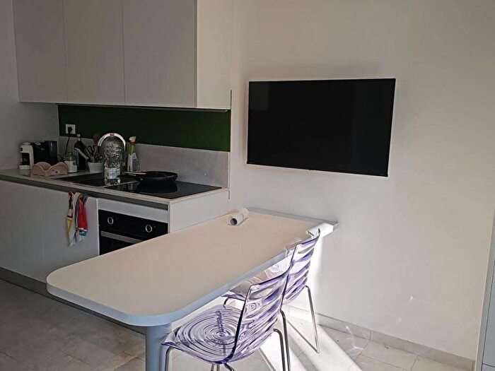Appartamento monolocale in affitto in Via dell'Unione, San Vitale, Bologna