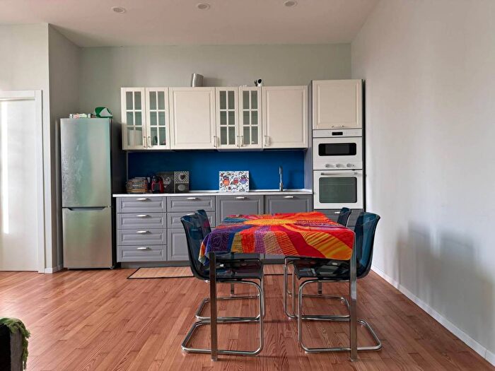 Appartamento trilocale in affitto in Via Amendola, Oneglia, Imperia