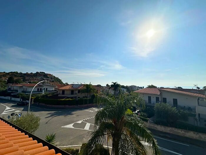 Appartamento trilocale in vendita in Località Botterio, Montauro