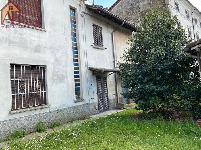 Casa trilocale in vendita in Borgo San Siro