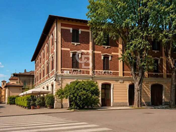 Appartamento trilocale in affitto in Viale Umberto, Monza