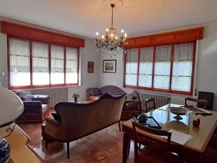 Appartamento quadrilocale in vendita in Bedonia