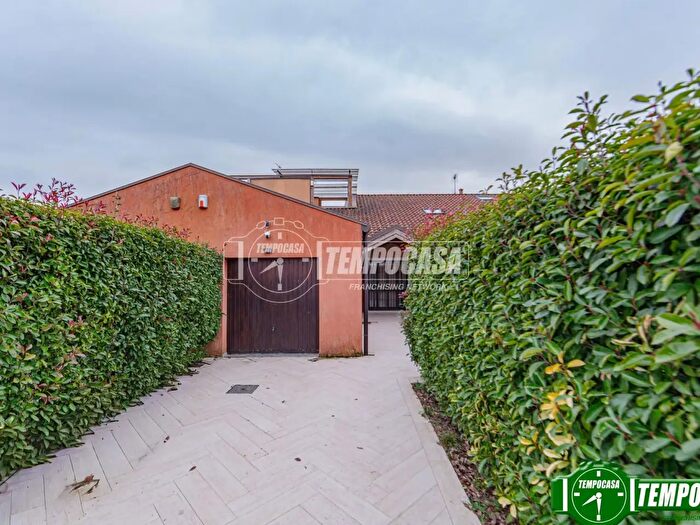 Casa trilocale in vendita in Cascina Casone, Castelletto Di Branduzzo