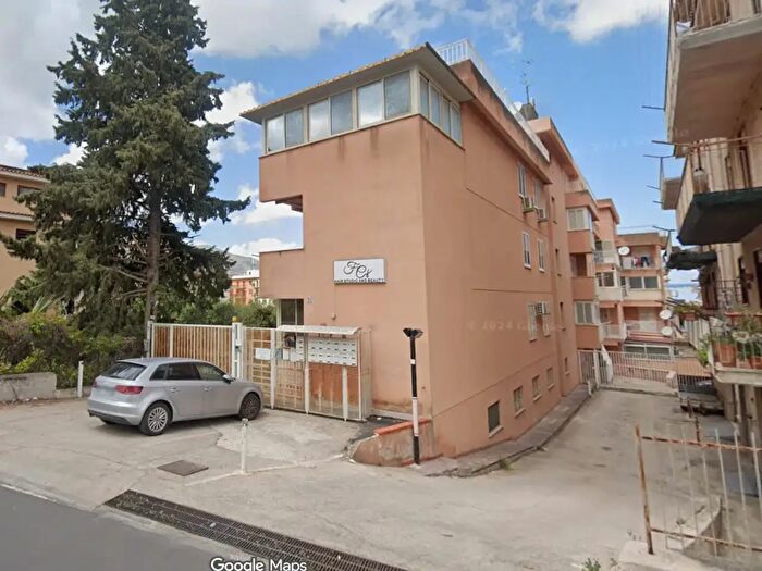 Appartamento trilocale in vendita in Via Don Luigi Sturzo, Carini