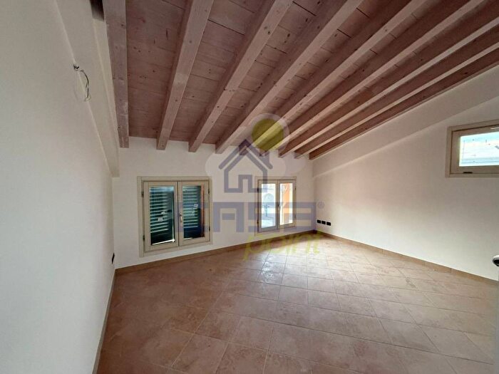 Appartamento bilocale in affitto in VIA SAN MARTINO, Centro, Manerbio