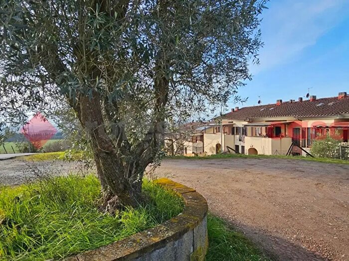 Appartamento con 5 locali in vendita in Strada di Renaccio, Siena