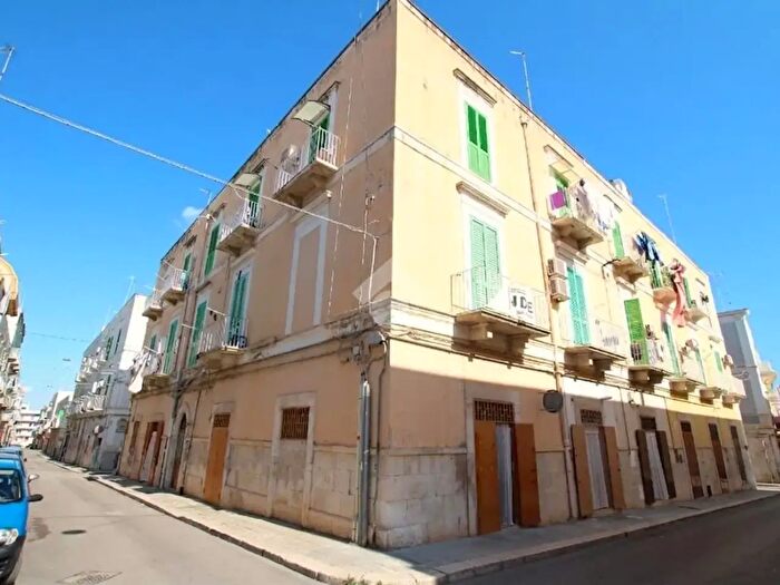 Appartamento bilocale in vendita in Via Rosa Picca, Molfetta