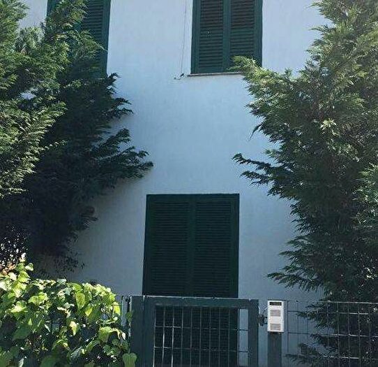 Appartamento trilocale in affitto in Via Delle Rose, Centro, Nardò