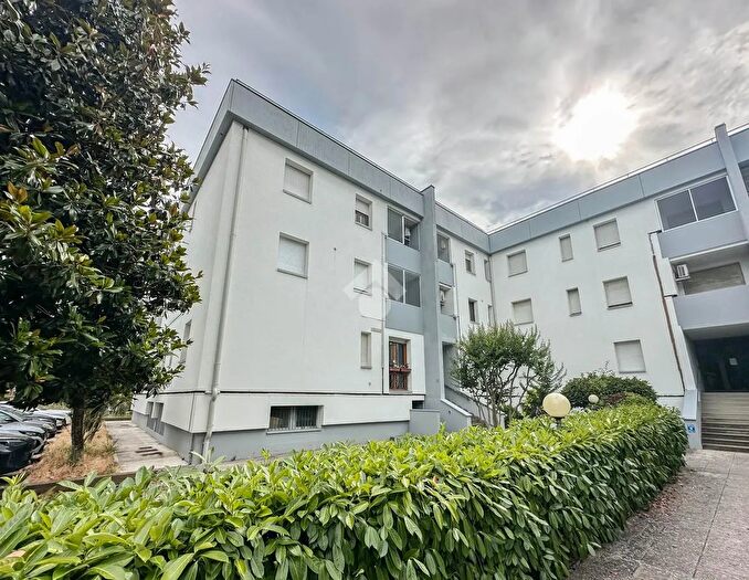 Appartamento trilocale in vendita in Via Francesco Tarquinio Superbi, Carpi