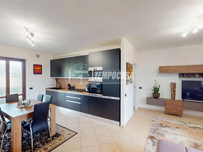Appartamento quadrilocale in vendita in Via dei Gladioli, Recanati