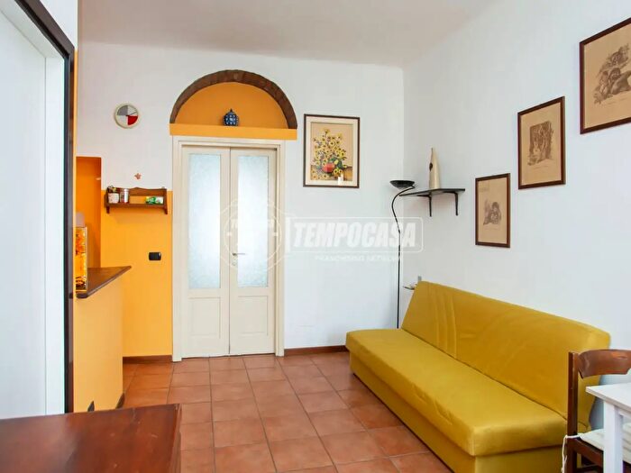 Appartamento bilocale in vendita in Via Rosmini Antonio, Milano