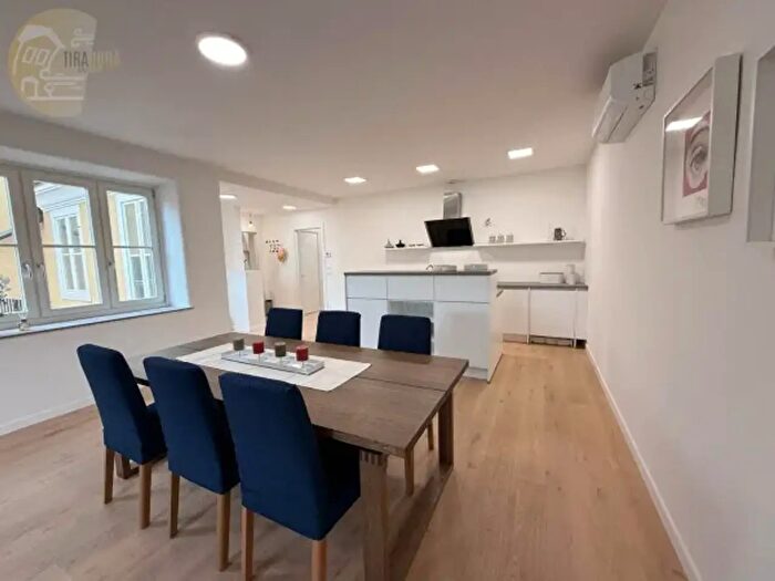 Appartamento con 5 locali in vendita in Via Belpoggio, Trieste