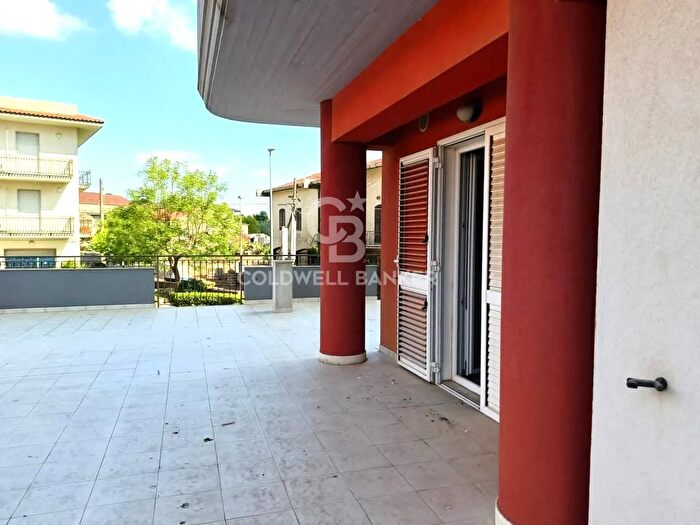 Appartamento quadrilocale in vendita in Via Gianforma, Modica