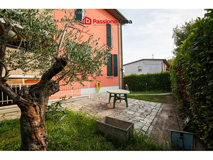 Appartamento quadrilocale in vendita in Via Fornace Baistrocchi, Sant'Ilario D'Enza