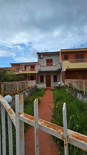 Casa trilocale in vendita in Via Valeriano De Bonis, Scalea